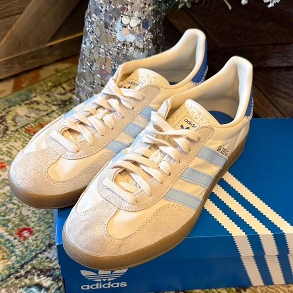Adidas Gazelle Classic Off White and Clear Sky Blue Sneakers Sz 9 - Picture 3 of 12